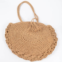 Load image into Gallery viewer, Seashell Sands Straw bag
