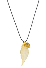 Load image into Gallery viewer, Brilliant Gold Leaf Necklace
