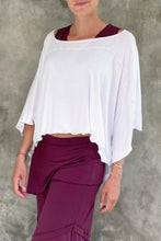 Load image into Gallery viewer, Essential Boho Poncho Top
