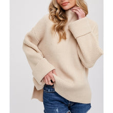 Load image into Gallery viewer, Funnel Neck Oversized Pullover
