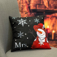 Load image into Gallery viewer, Snowman Throw Pillows
