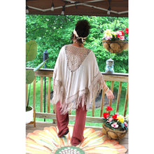 Load image into Gallery viewer, Zhara Crochet Medallion Kimono
