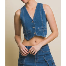 Load image into Gallery viewer, Untamed Denim Button Down Vest
