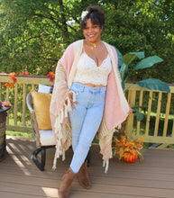 Load image into Gallery viewer, Pink Latte Sweater Kimono paired with cream lace brami, light blue jeans, and camel ankle boots.
