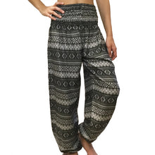 Load image into Gallery viewer, Black and White Assorted Diamond Striped &quot;Striped Isles&quot; Harem Pants
